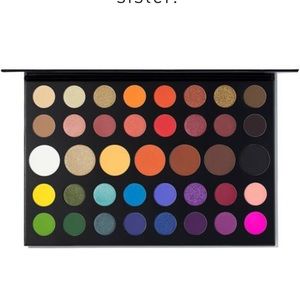 Eyeshadow Palette